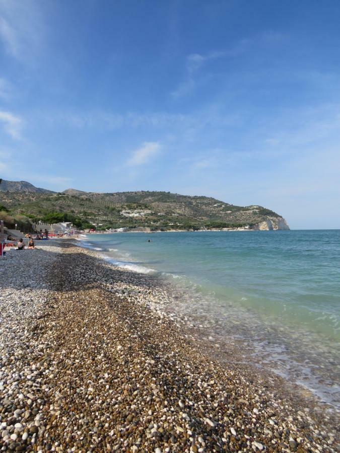 Casa Vacanza Afe A Pochi Passi Dal Mare Mattinata Extérieur photo