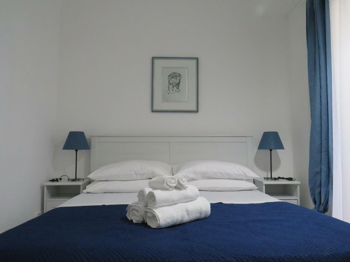 Casa Vacanza Afe A Pochi Passi Dal Mare Mattinata Extérieur photo